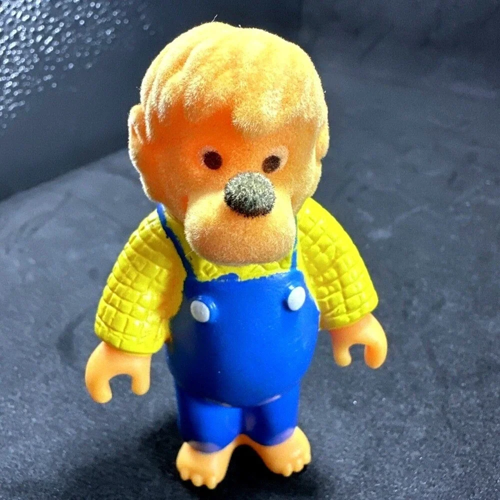 Little People Fisher Price Bear‎ Figure  Wheelbarrow Blue Overalls Yellow Shirt